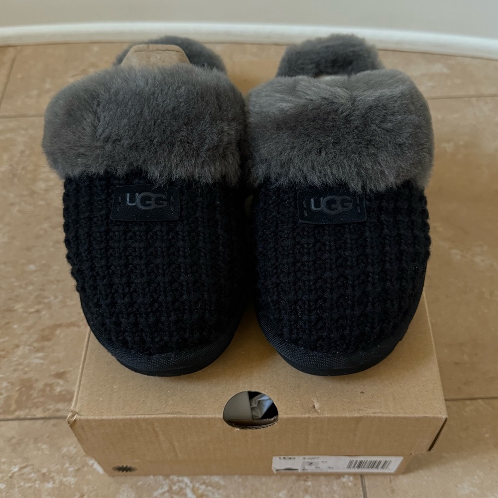 Ugg cozy slipper